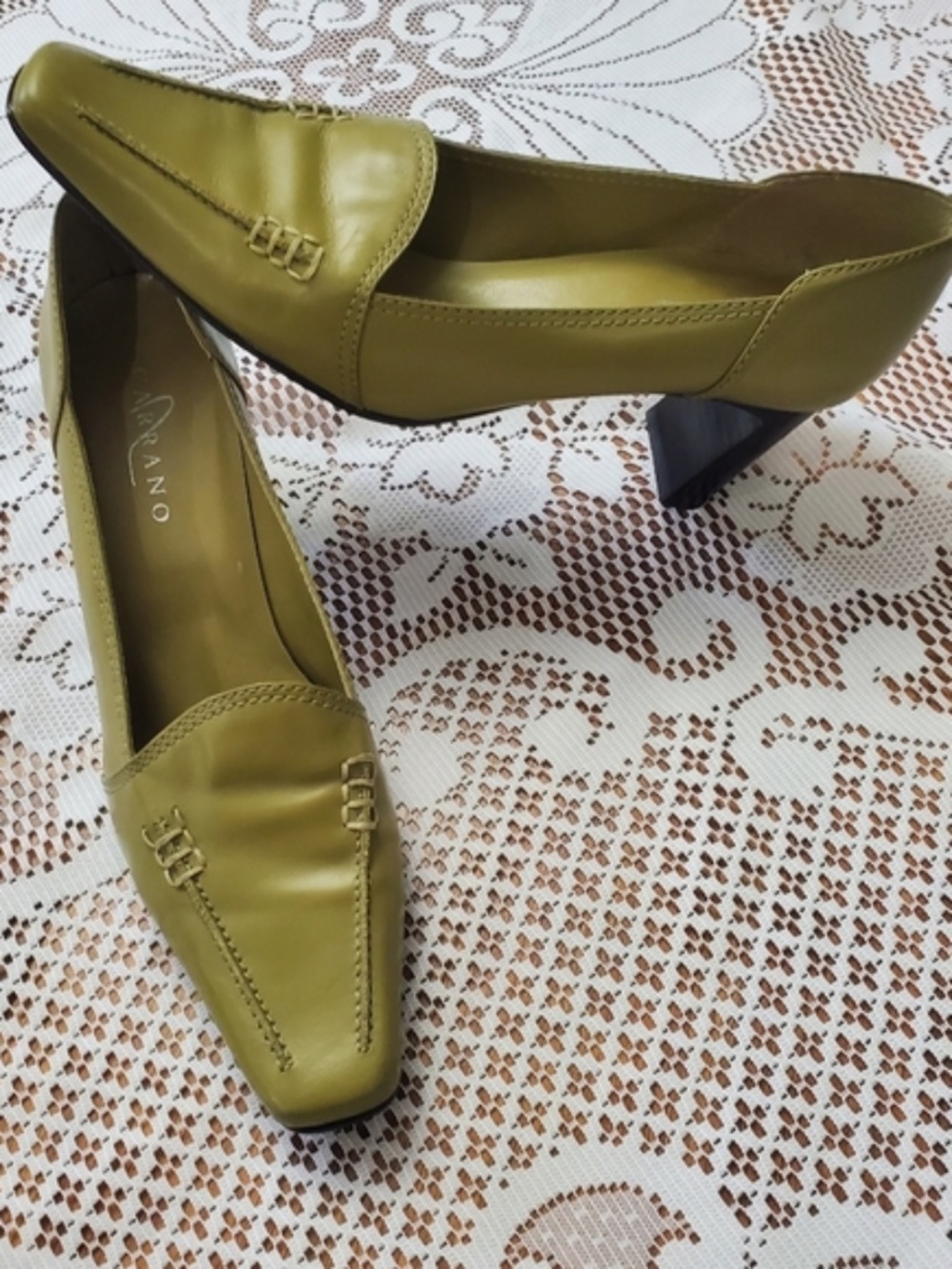 Vintage Carrano handcrafted Italian Leather Pumps fit 8.5